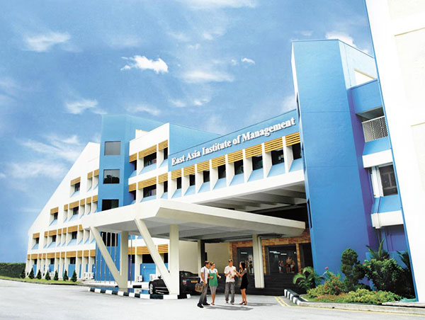 EASB tổ chức hội thảo du học Singapore tại 8 địa điểm EASB tổ chức hội thảo du học Singapore tại 8 địa điểm
