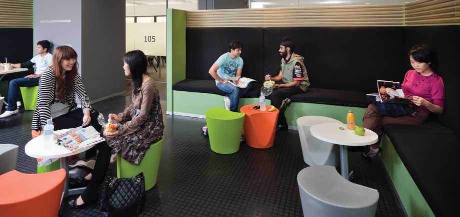 Du học tại ACN La Trobe với môi trường học tập năng động, phong cách