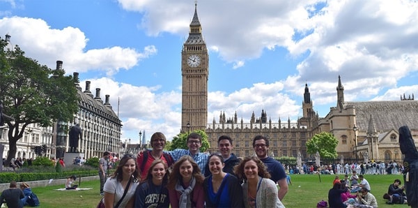 Quá tiếc nếu không làm điều này khi du học Anh