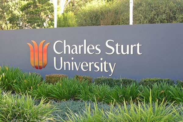 Charles Sturt là trường đại học danh tiếng trong việc đào tạo IT tại Úc Charles Sturt là trường đại học danh tiếng trong việc đào tạo IT tại Úc