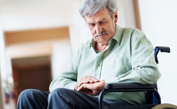 Lười vận động là dấu hiệu của bệnh trầm cảm ở người già bệnh trầm cảm ở người già 4