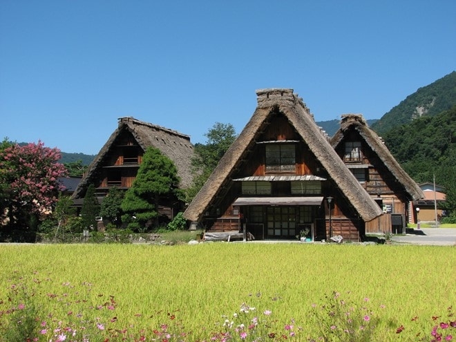 Shirakawago - Làng cổ độc đáo nhất xứ sở hoa anh đào